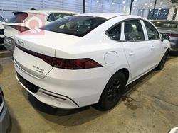 بی وای دی Qin Plus